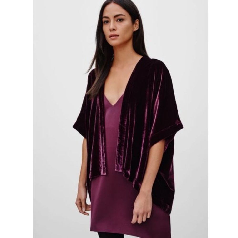Aritzia Talula Velvet Fawkner Kimono Cardigan Vest